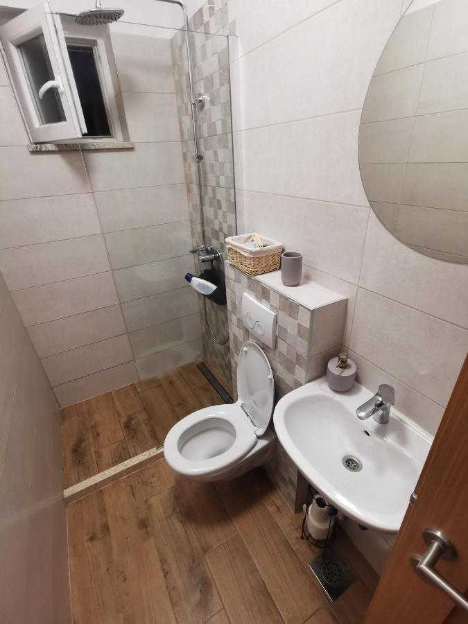 Apartman Konfidenca Biograd Na Moru Exteriör bild