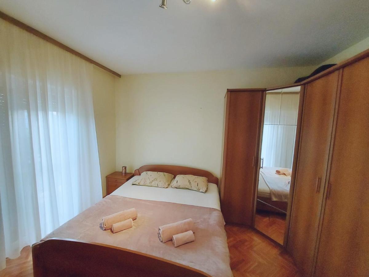 Apartman Konfidenca Biograd Na Moru Exteriör bild
