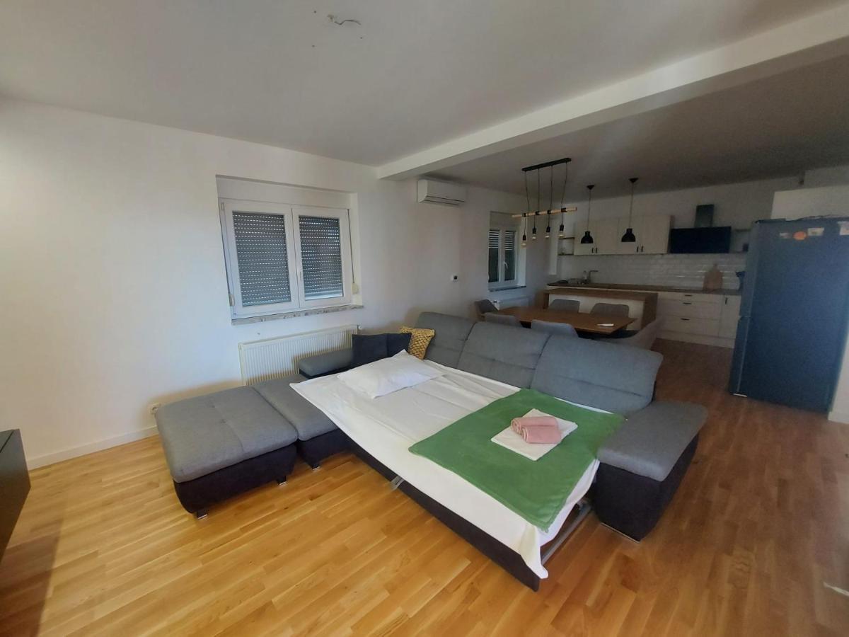 Apartman Konfidenca Biograd Na Moru Exteriör bild